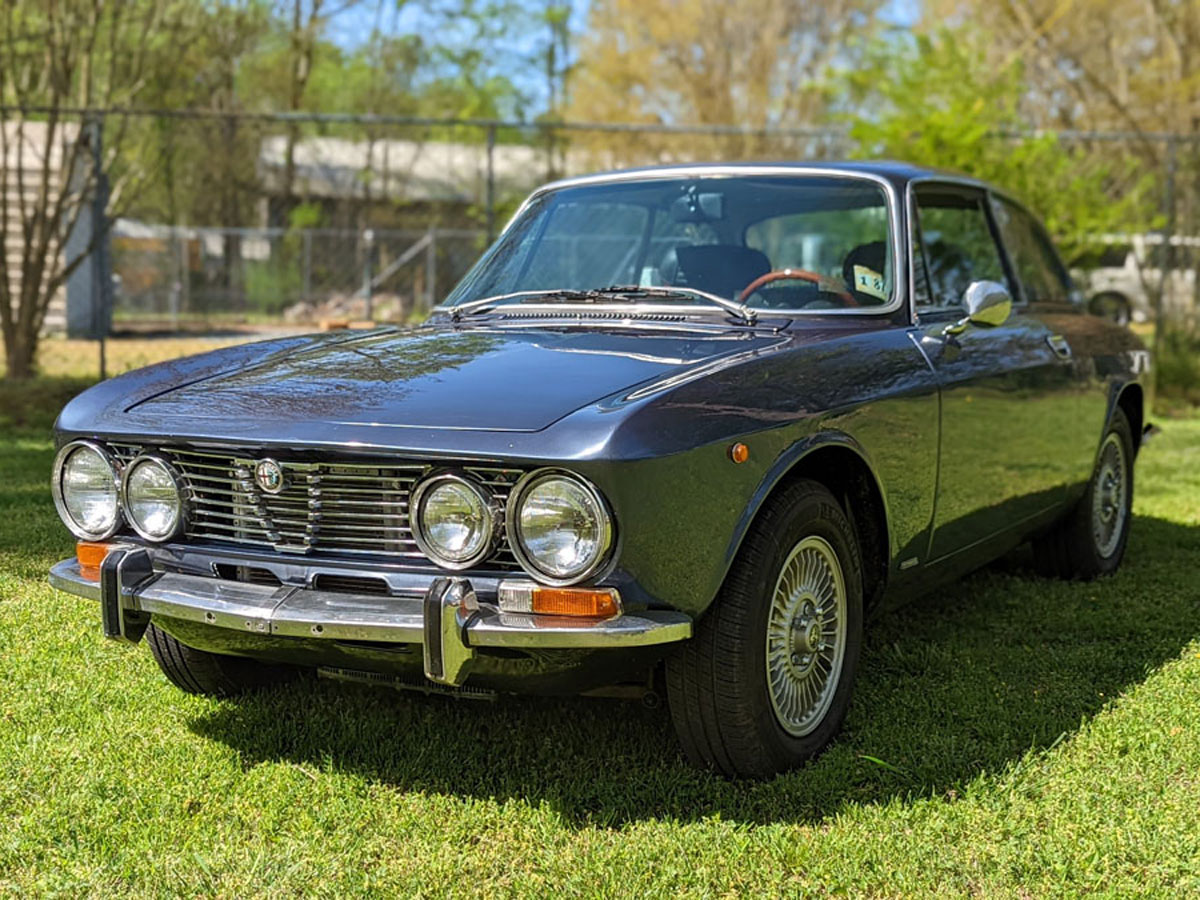 1973 Alfa Romeo GTV 2000